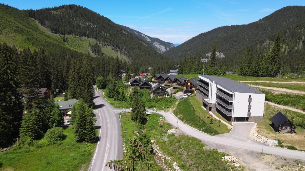 Apartment Yolo - 4 Person - Garage Parking - Ski In Ski Out Demanovska Dolina Εξωτερικό φωτογραφία